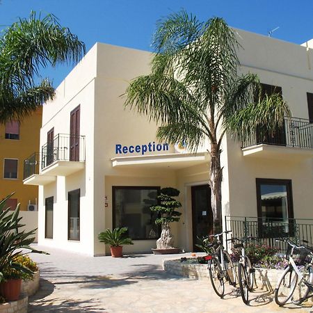 Hotel Sikania Сан Вито ло Капо Екстериор снимка