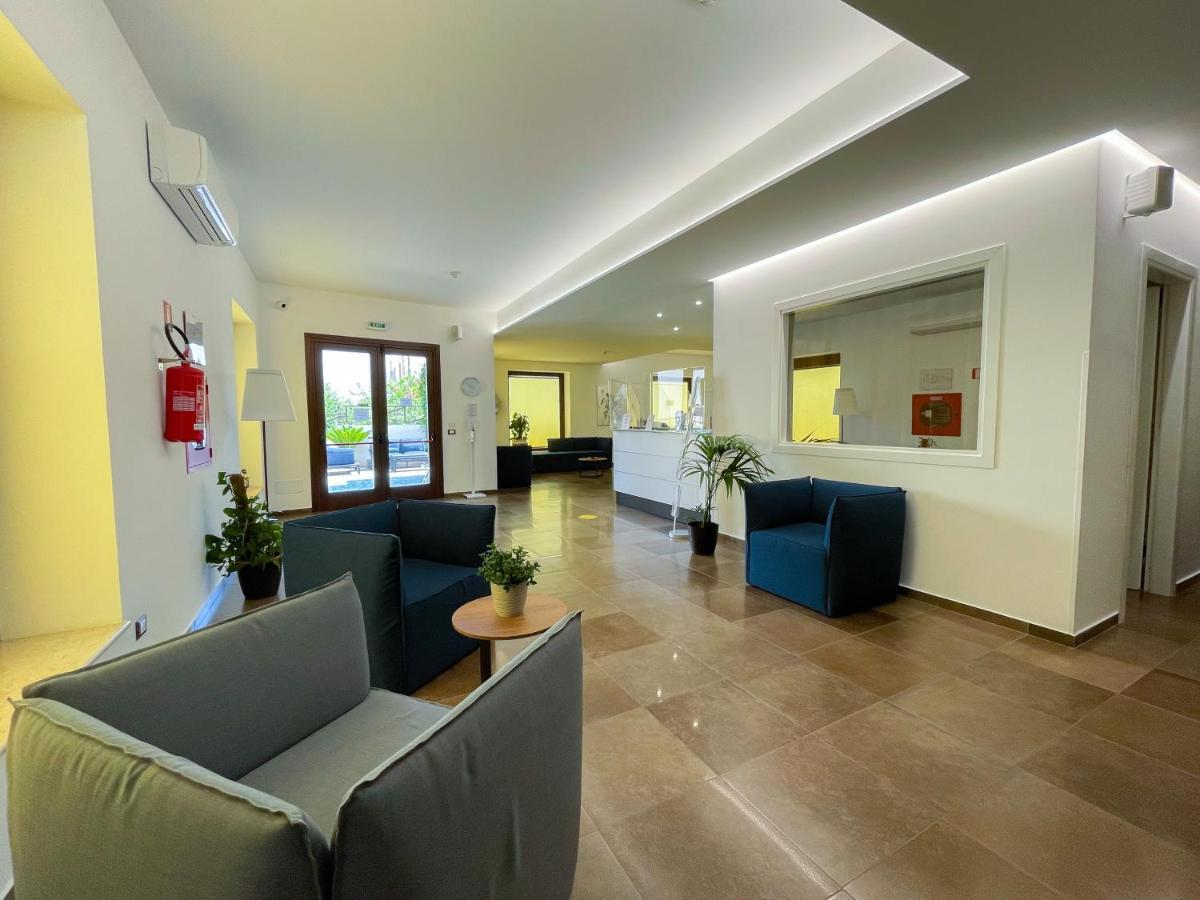 Hotel Sikania Сан Вито ло Капо Екстериор снимка